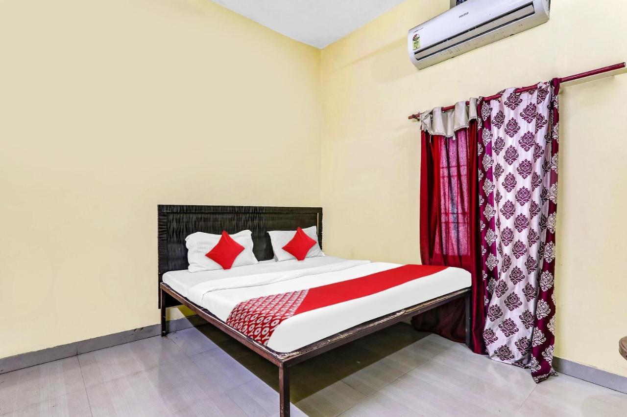 Flagship Hotel Suman Niwas Bijnaur Exteriör bild